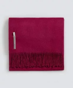 Gifts By Occasion Throw Collection Classic Solid Alpaca By Alicia Adams 10 Gifts By Occasion Throw Collection Classic Solid Alpaca By Alicia Adams