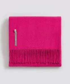 Gifts By Occasion Throw Collection Classic Solid Alpaca By Alicia Adams 43 Gifts By Occasion Throw Collection Classic Solid Alpaca By Alicia Adams