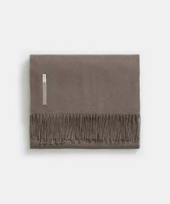 Gifts By Occasion Throw Collection Classic Solid Alpaca By Alicia Adams 54 Gifts By Occasion Throw Collection Classic Solid Alpaca By Alicia Adams