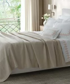 Sheeting Gordian Knot Bedding Collection By Matouk