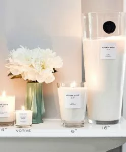 Candles & Home Fragrances VOYAGE ET CIE BOIS DE ROSE CANDLE (Available In 4 Sizes)