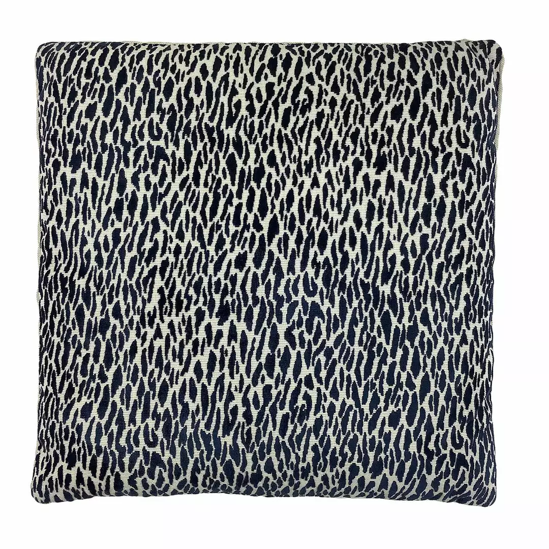 Signature Pillows Anthem Leopard Spotted Pillow Signature Pillows Anthem Leopard Spotted Pillow